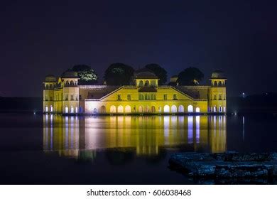 Jaipur Jal Mahal Night Stock Photo 606038468 | Shutterstock