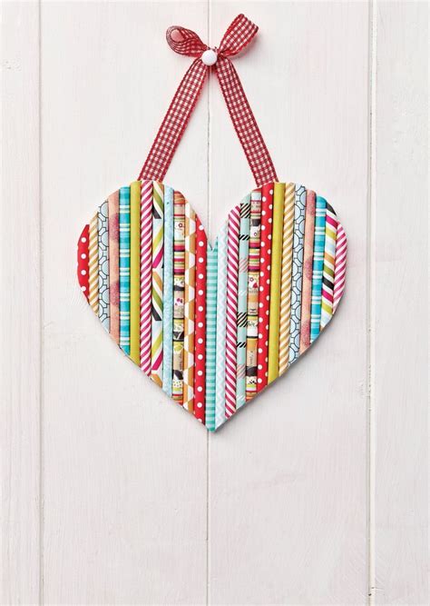 25 paper heart projects for valentines day, weddings, or just because ...