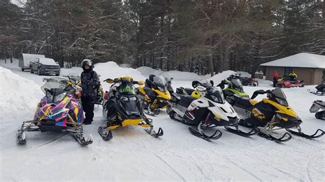 Tri-Lakes Snowmobilers