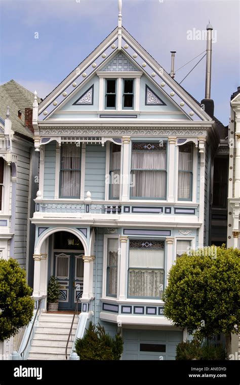 One of the Famous Painted Ladies Victorian Houses, San Francisco ...