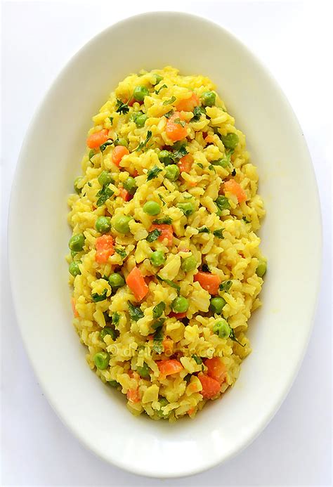 Spicy Peas and Carrots Rice | Kitchen Nostalgia