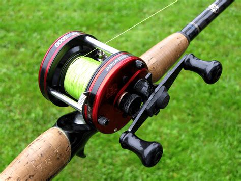 Are Baitcasting Reels Hard to Use? - Fishing Command