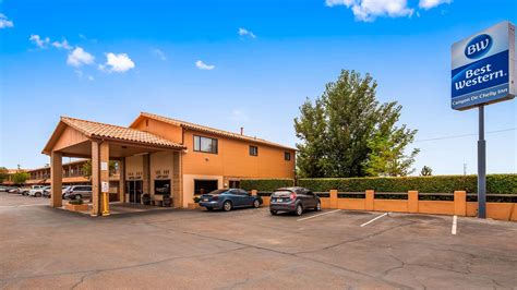 Hotels In Chinle, AZ - Best Western Canyon De Chelly Inn