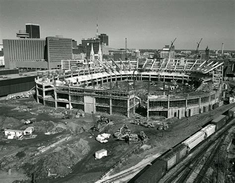 Memory Bank: Constructing the Hoosier Dome – Indianapolis Business Journal