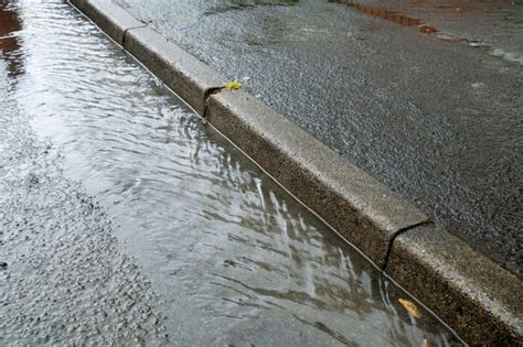 Curbs and Gutters, Raleigh, NC | Concrete Uprising