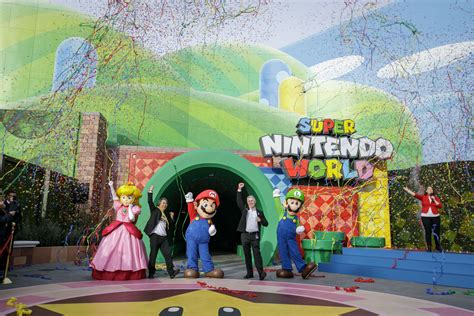 SUPER NINTENDO WORLD™ is Now Open at Universal Studios Hollywood ...