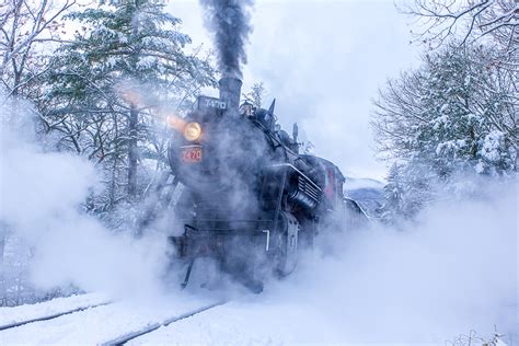 Winter Steam event takes passengers for nostalgic ride on 100-year-old ...