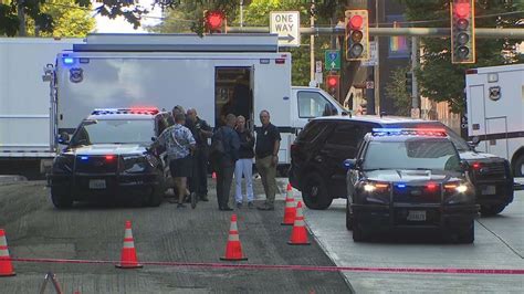 Stabbing suspect shot by police in downtown Seattle