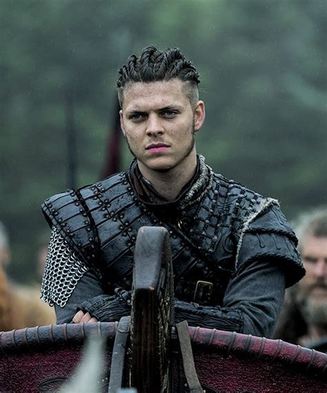 Alex Høgh Andersen as Ivar the Boneless in Vikings S05E07 ” | Vikings ...