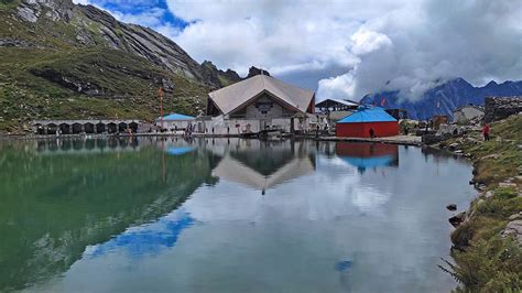 trekking | A trek to Gurudwara Shri Hemkunt Sahib in Chamoli district of Uttarakhand is a ...