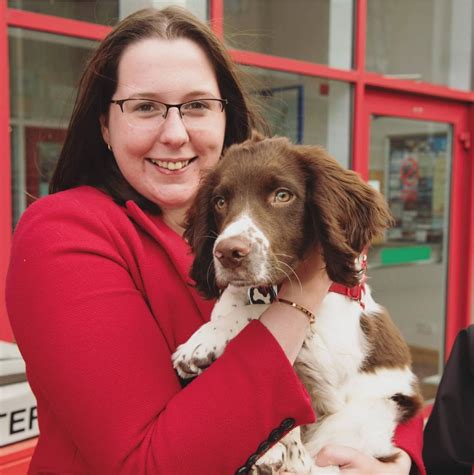 Highlands and Islands MSP Emma Roddick visits Dogs Against Drugs Shetland – Emma Roddick MSP