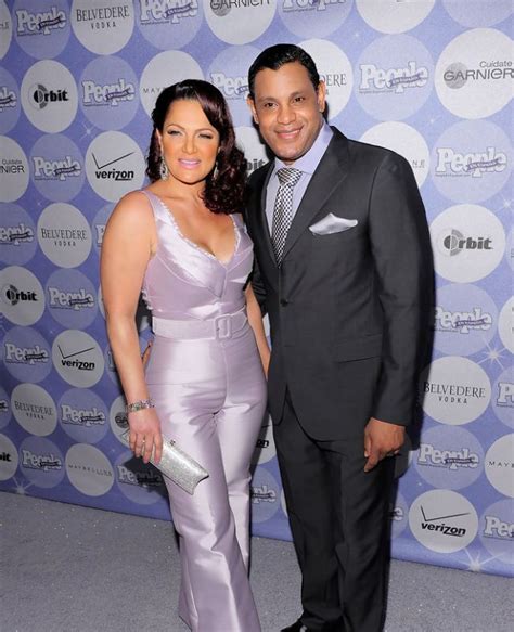 What is the Net Worth of Sammy Sosa? House, Mansion, Cars, Earnings