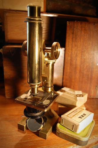 Vintage Microscope | This is a Victorian era student microsc… | Flickr