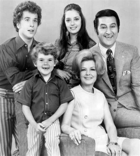 ‘The Danny Thomas Show’ Marjorie Lord’s Daughter Anne Archer Is 72 and ...