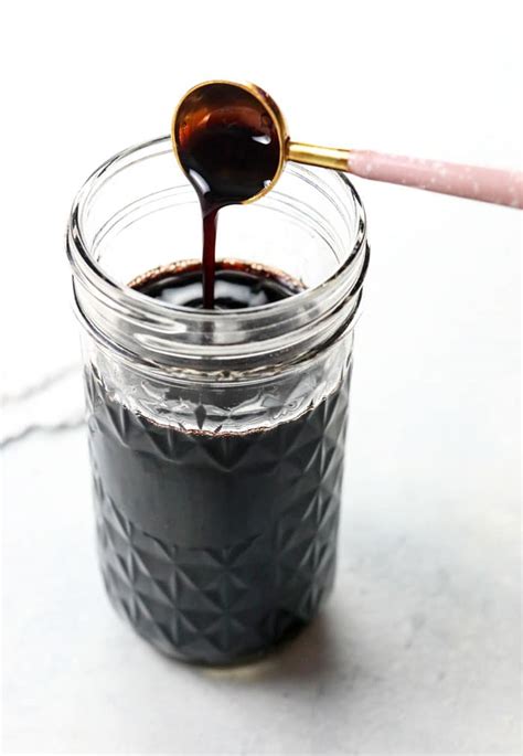 Elderberry Syrup Recipe | Detoxinista