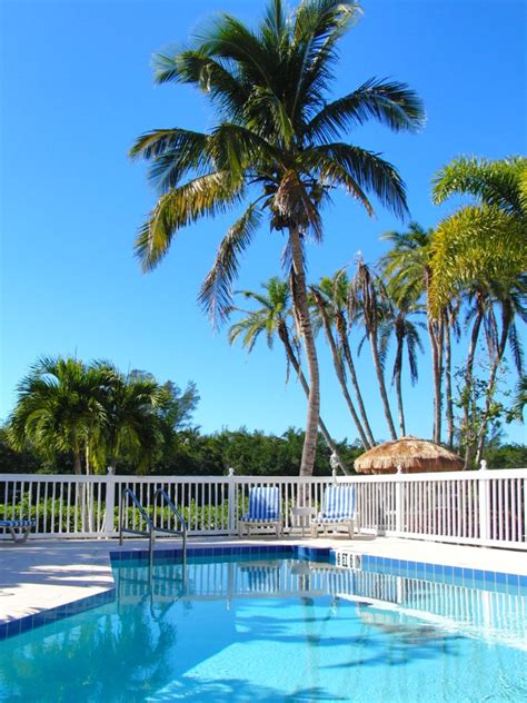 Siesta Key Bungalows - Must See Sarasota