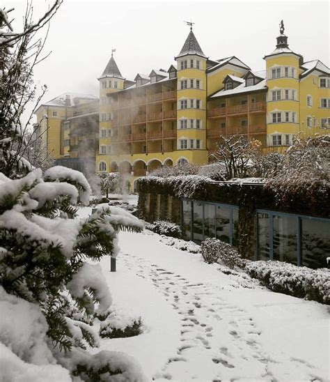 ADLER Spa Resorts & Lodges on Instagram: “First snowfall in Val Gardena ...