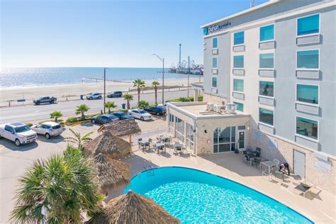 Clarion Pointe Galveston Seawall | Jetstar Hotels