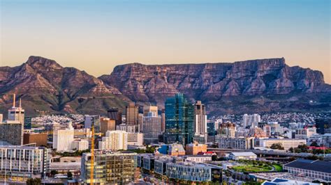 South Africa’s rich fleeing Gauteng for the Cape – Daily Investor