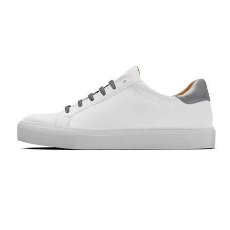 White & off-white leather Sneakers with gray laces