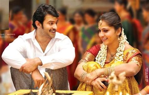 Baahubali Stars Prabhas And Anushka Shetty Look So Adorable Together. Is It Possible That They ...