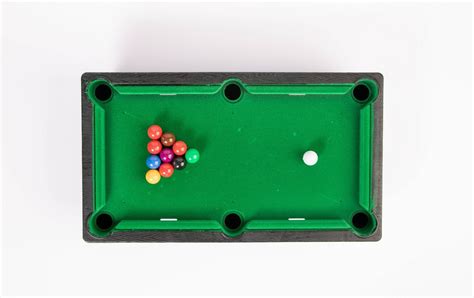 Pool table with balls - Creative Commons Bilder