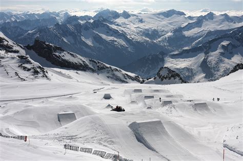 Snow Sure Skiing: The Highest Ski Resorts In Austria - InTheSnow