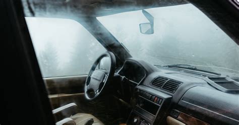 How to Prevent Window Fog in Your Car | Bama Auto Glass