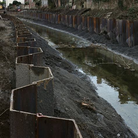 Sheet Pile Retaining Walls | Ivor King - The Piling People