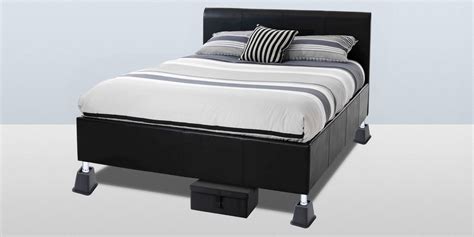 7 Best Bed Risers and Lifts 2017 - Plastic, Wooden, and Adjustable Bed Riser Sets