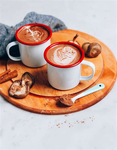 5-Minute Vegan Mushroom Latte | Minimalist Baker Recipes