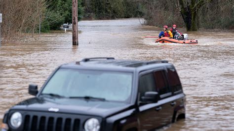 Record Rain and Snow Shut Down Roads and Schools in Washington State ...