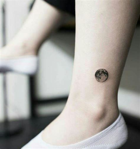 15 Cosmic Tattoos for Astronomy Enthusiasts - easy.ink™