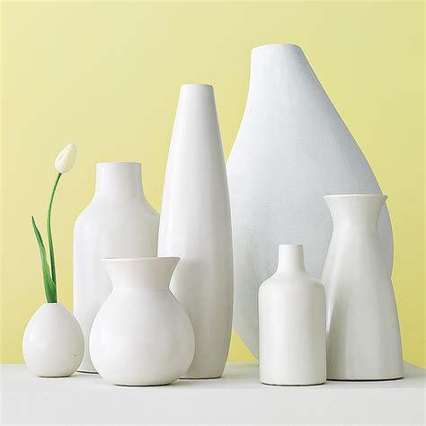 Pure White Ceramic Vases | west elm Australia