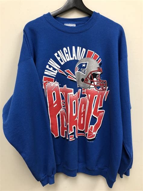 Vintage Hanes NFL New England Patriots Sweatshirt Crewneck Blue Free ...