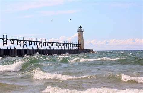 Manistee Michigan Lighthouse - Wexford | Missaukee | Manistee | Great ...