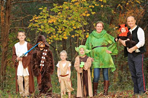 Freshly Completed: Star Wars Family Costumes