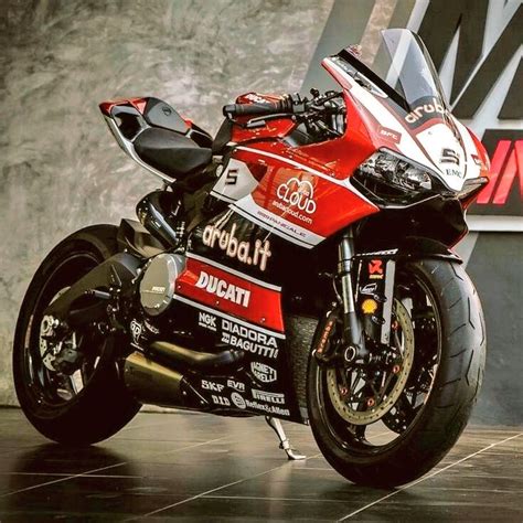 Mark R1 🇬🇧 (@Mark_R1_5VY) | Twitter | Ducati, Super bikes, Ducati ...