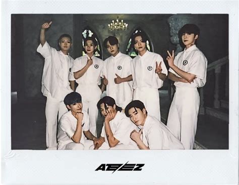 ALL ABOUT ATEEZ ⩜⃝ on Twitter | Photo book, One team, Photo