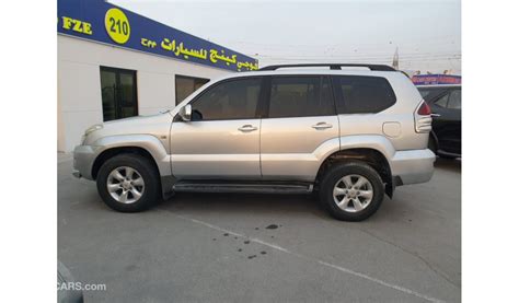 Used Toyota Prado LEATHER SEATS DVD CAMERA 2006 for sale in Dubai - 610765