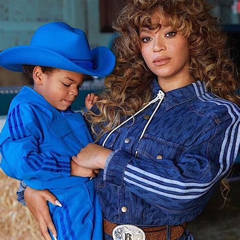 SEE: Beyoncé loves to co-ordinate her outfits with her kids on vacation