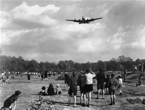 60th anniversary of Berlin Airlift - World news - Europe | NBC News