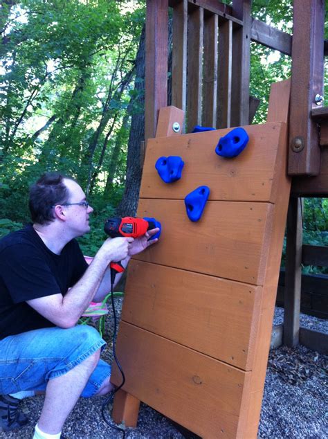 Geek On A Blog: DIY Climbing Wall