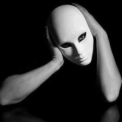 Pin by JuiceARollOfCandy on Masks in 2023 | Mask photography, Horror masks, Black and white ...