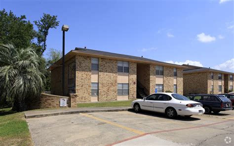 Bay Terrace Apartments - Baytown, TX | Apartment Finder