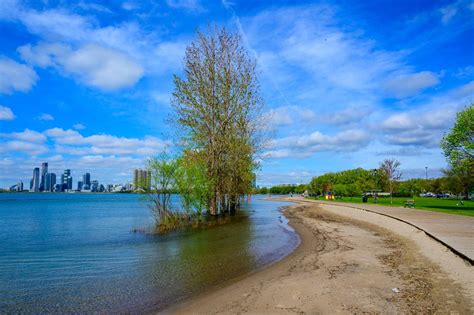 These are the Toronto beaches that are currently unsafe for swimming ...