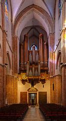 Category:Pipe organ in Gniezno Cathedral - Wikimedia Commons