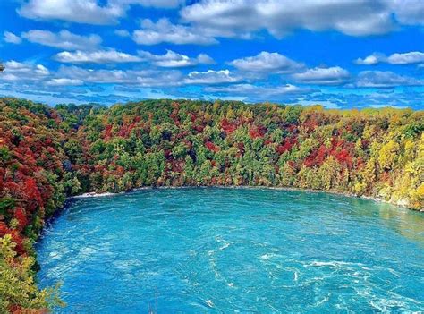 🔥 Canada has the most beautiful fall colors 🔥 : r/NatureIsFuckingLit