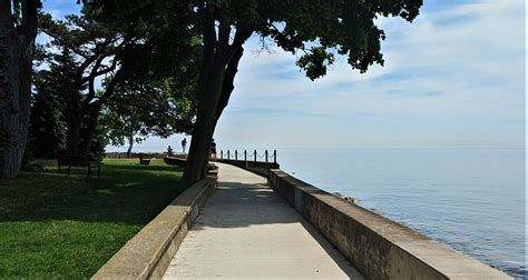 7 of The Prettiest Parks in Oakville Ontario