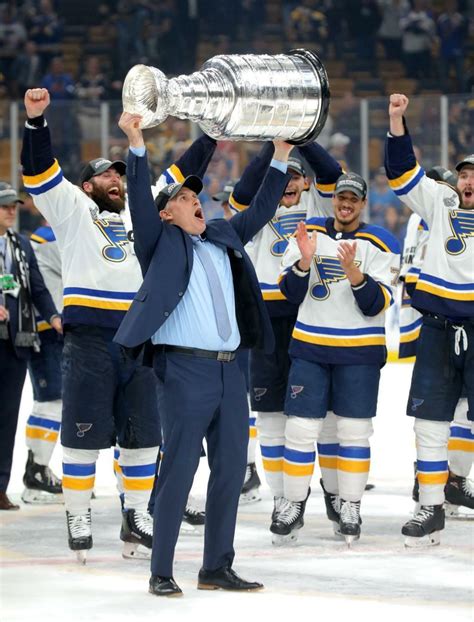 Craig Berube St.Louis Blues 2019 STANLEY CUP UNSIGNED 8x10 Photo | eBay